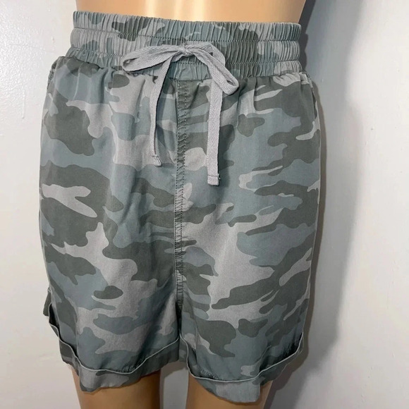 Universal thread, M, camouflage, 100% Lyocell, elastic drawstring ,cuffed hem - Picture 1 of 9